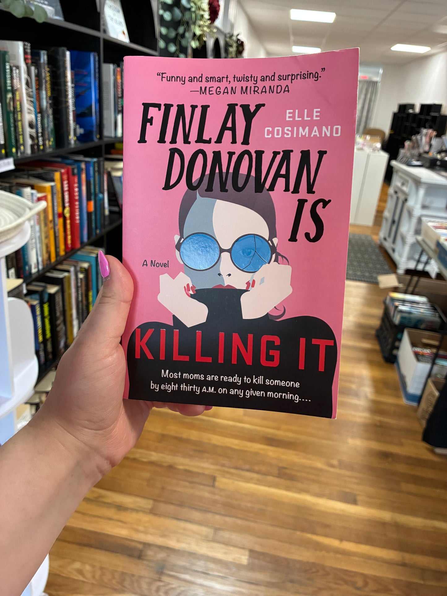 Finlay Donovan is Killing it by Elle Cosimano