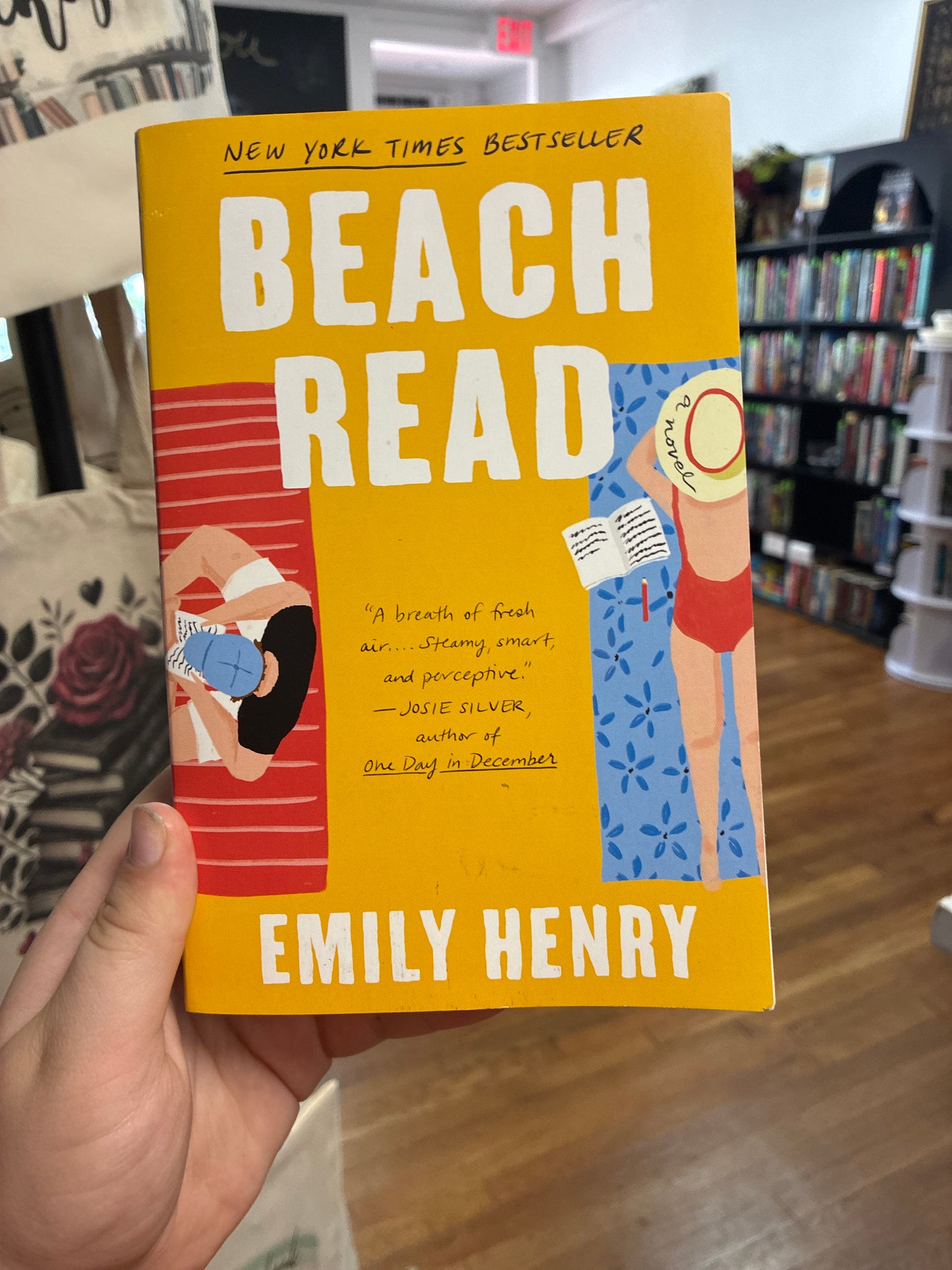 Beach Read by Emily Henry