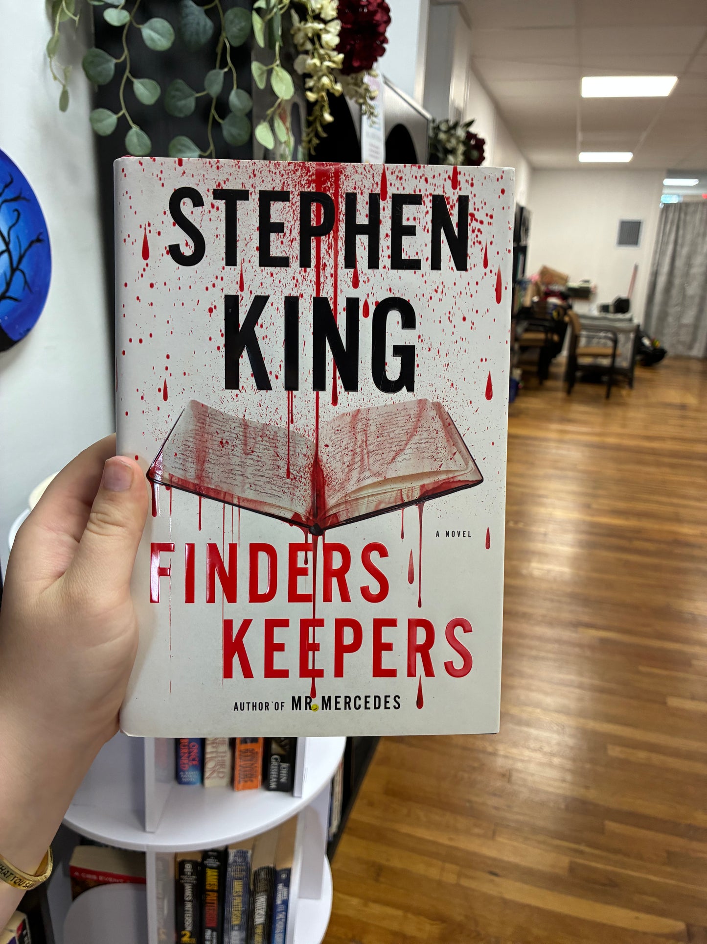 Finders Keepers by Stephen King (Mr. Mercedes, Book 2)