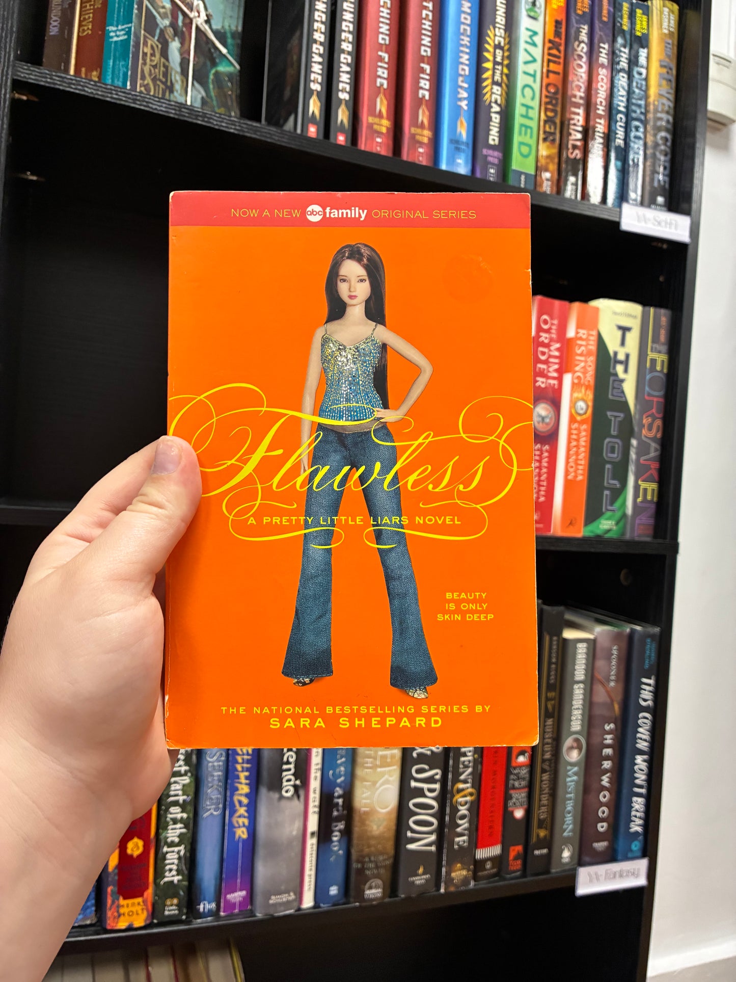 Pretty Little Liars: Flawless by Sara Shepard (Book 2)