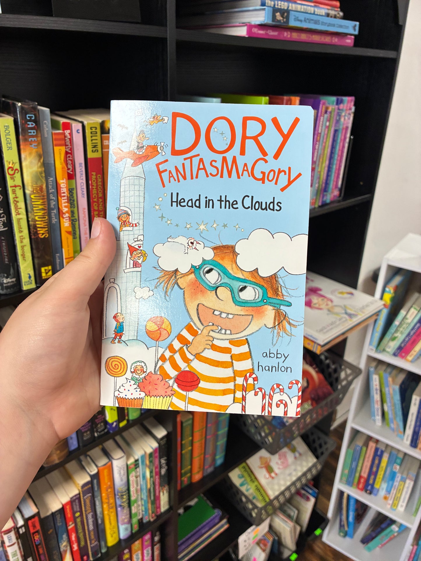 Dory Fantasmagory: Head in the Clouds by Abby Hanlon (Book 4)