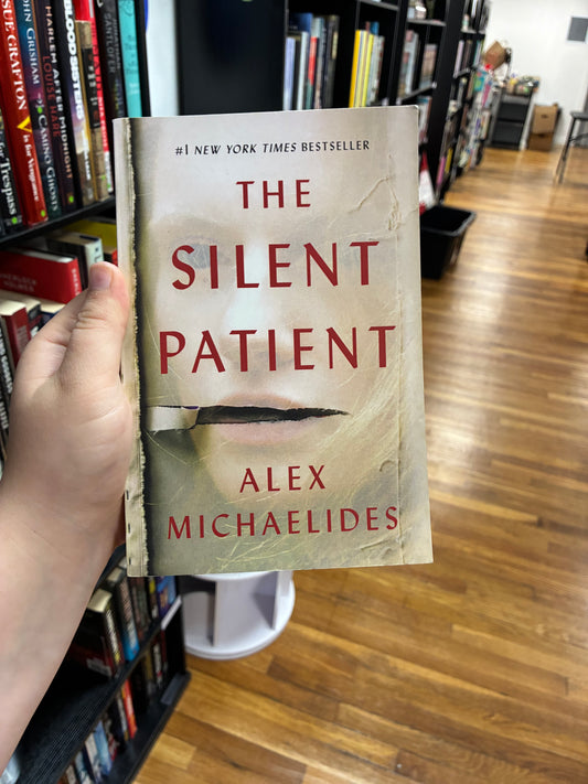 The Silent Patient by Alex Michaelides