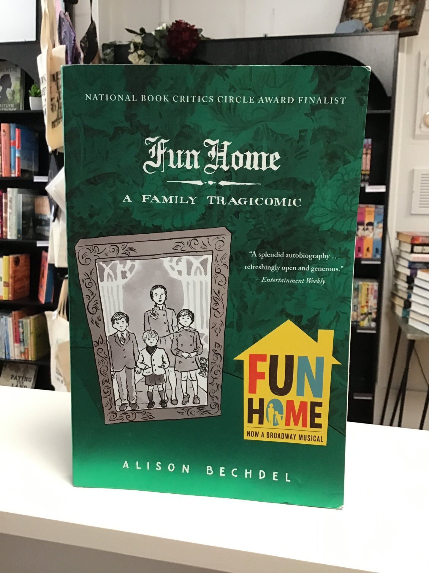 Fun Home: A Family Tragicomic by Alison Bechdel