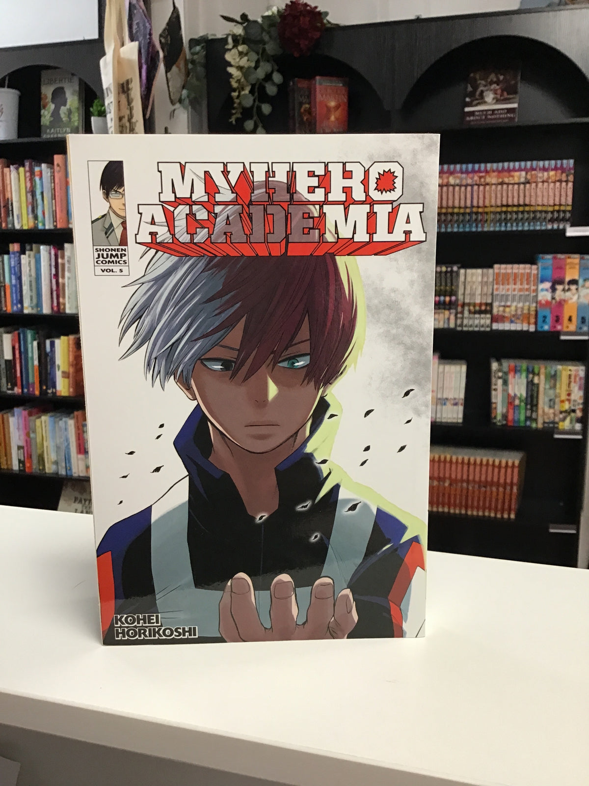 My Hero Academia by Kohei Horikoshi (Volume 5)