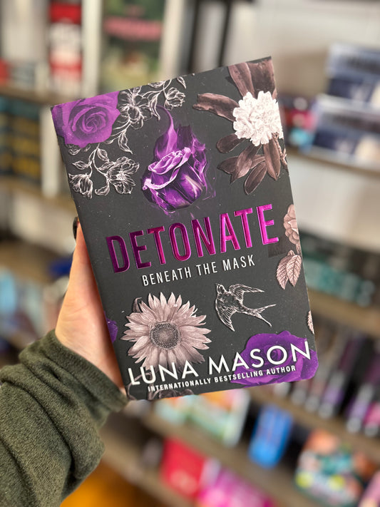 Detonate by Luna Mason