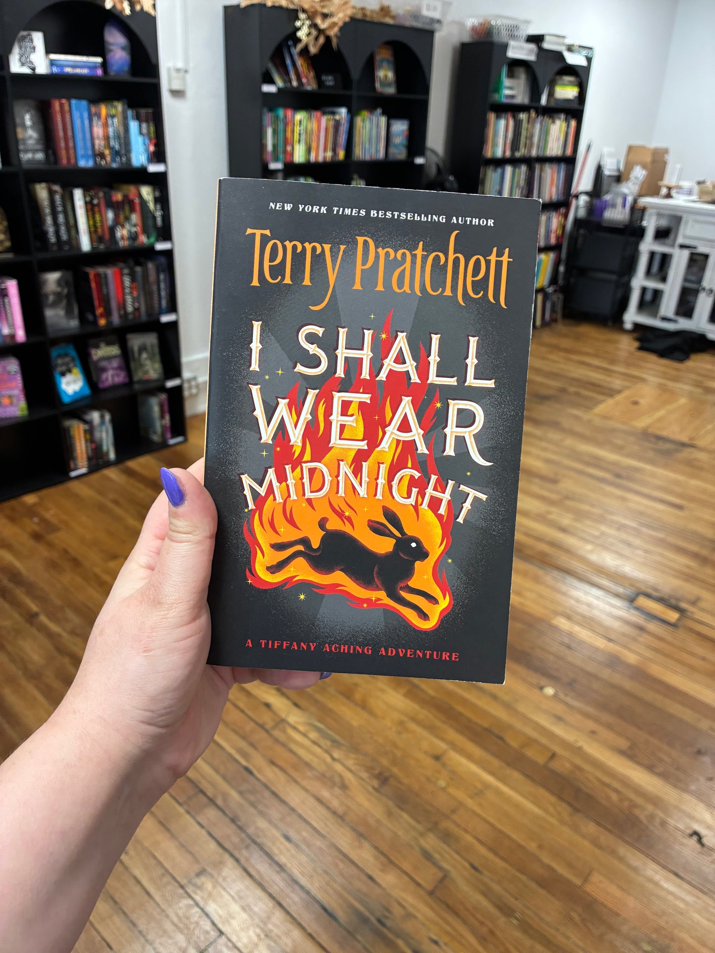 I Shall Wear Midnight by Terry Pratchett